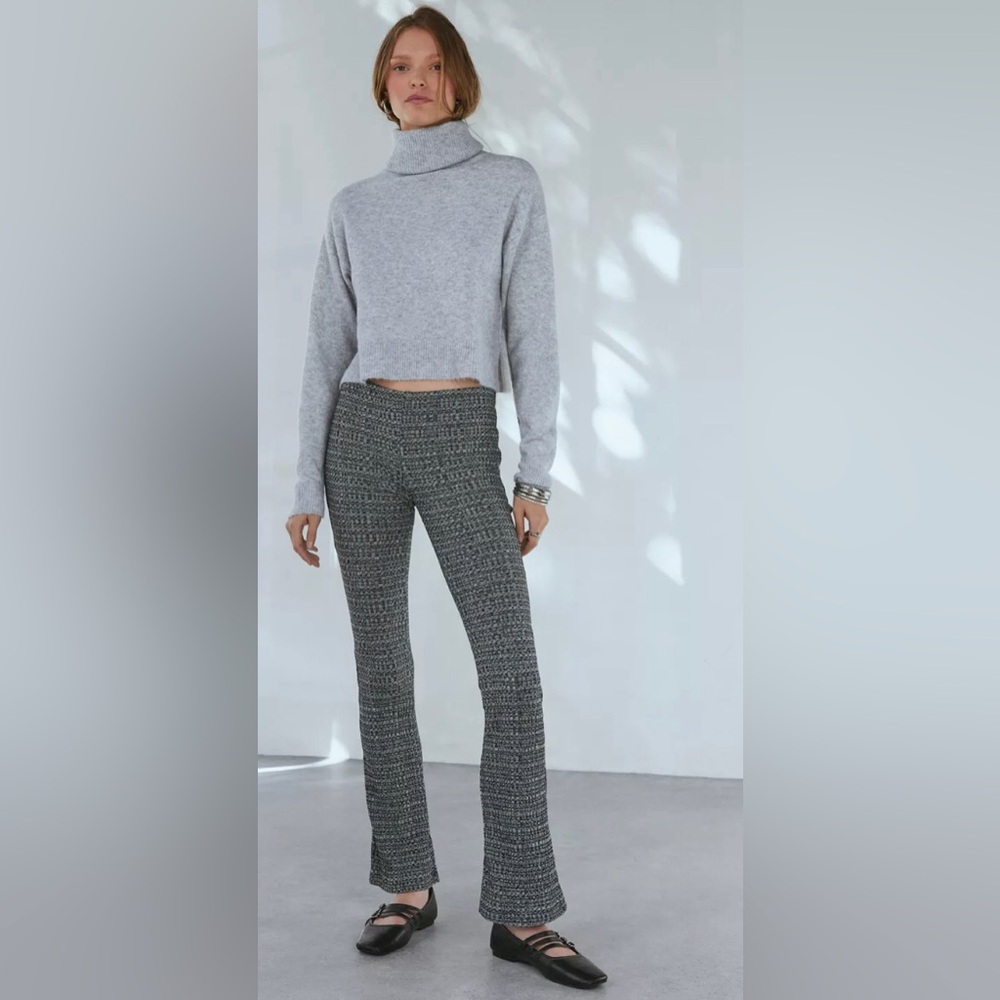 NWT BDG Urban Outfitters Pria Flare Pants in Black & White Grey Stretchy sz L